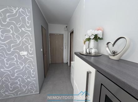 Pronájem bytu, 1+1, 33 m²