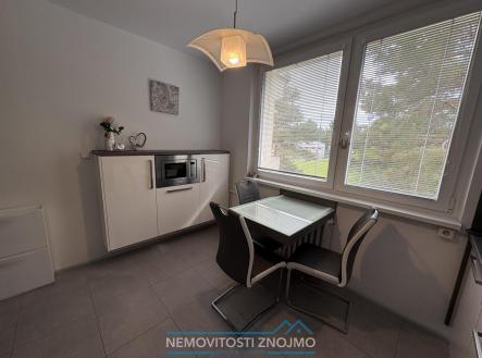 Pronájem bytu, 1+1, 33 m²
