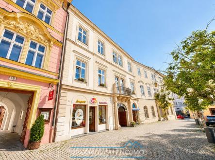 Pronájem kanceláře, 96 m²