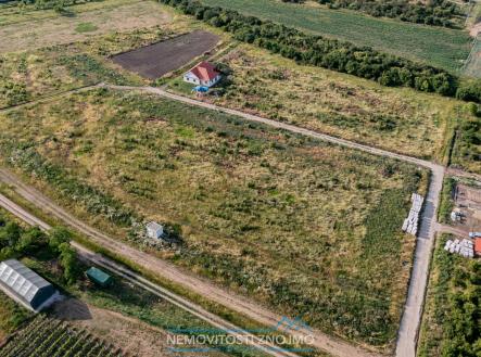 Prodej pozemku pro bydlení, 1 008 m²