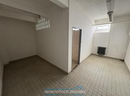 Pronájem skladu, 100 m²