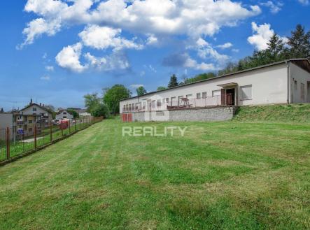 Pronájem výrobní prostor, 583 m²