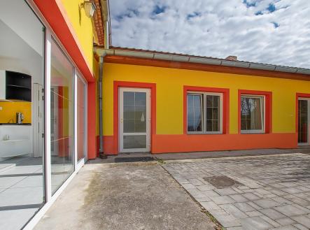 Pronájem domu/vily, 150 m²