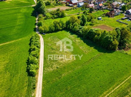 Prodej pozemků v klidné lokalitě  Jestřábí u Fulneku