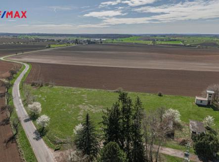 Prodej - pozemek pro komerční výstavbu, 5 881 m²