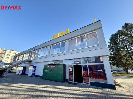 Pronájem - obchodní prostor, 224 m²