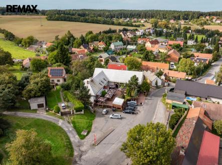 Prodej nájemního domu, 897 m²