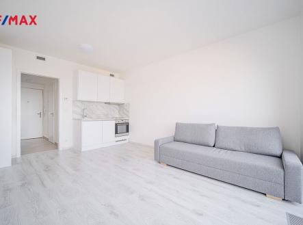 Pronájem bytu, 1+kk, 29 m²