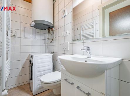 Pronájem bytu, 1+kk, 24 m²