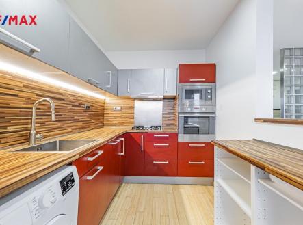 Pronájem bytu, 3+kk, 73 m²