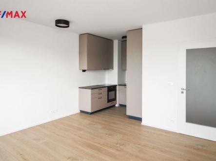 Pronájem bytu, 2+kk, 56 m²