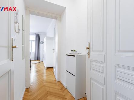 Prodej bytu, 1+kk, 30 m²