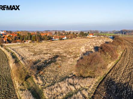 Prodej pozemku pro bydlení, 11 703 m²