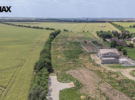 Prodej pozemku pro bydlení, 11 703 m²