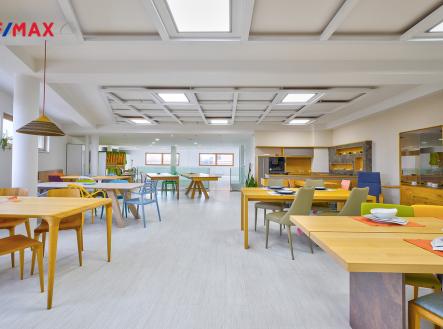 Pronájem obchodní prostor, 139 m²