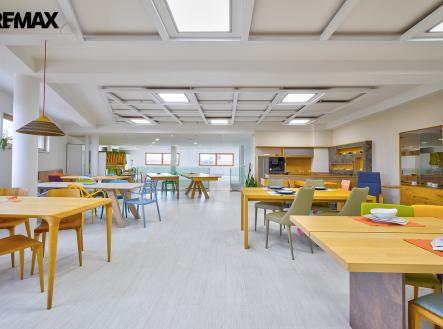 Pronájem obchodní prostor, 139 m²