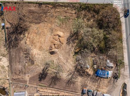 Prodej - pozemek pro komerční výstavbu, 1 120 m²