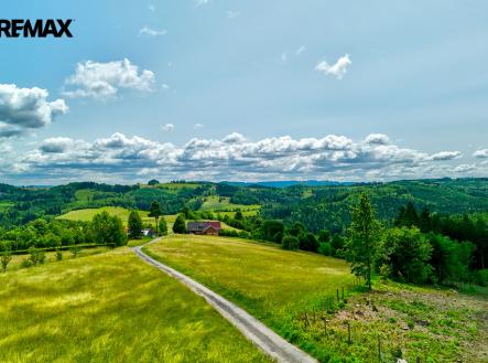 Prodej pozemku, trvalý travní porost, 985 m²