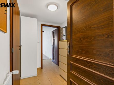 Pronájem bytu, 2+kk, 57 m²