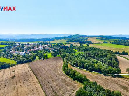 Prodej pozemku pro bydlení, 8 204 m²