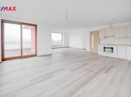 Pronájem bytu, 3+kk, 161 m²