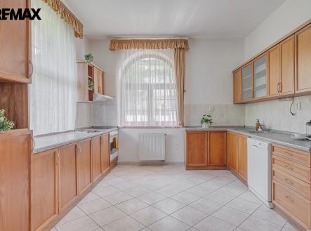 Prodej domu/vily, 450 m²