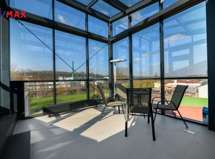 Pronájem kanceláře, 121 m²