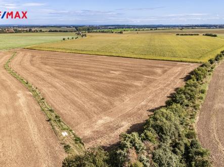 Prodej pozemku pro bydlení, 28 407 m²