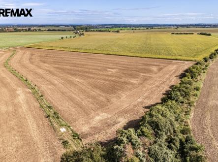 Prodej pozemku pro bydlení, 28 407 m²