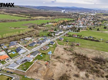 Prodej pozemku pro bydlení, 1 300 m²