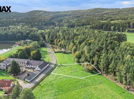 Prodej pozemku pro bydlení, 1 907 m² obrázek