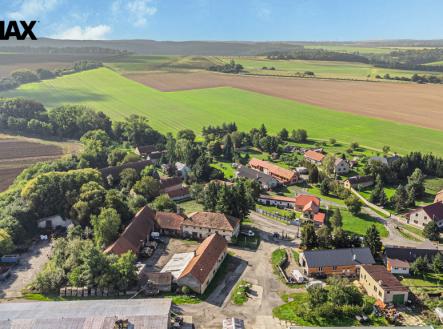 Prodej zemědělského objektu, 2 522 m²