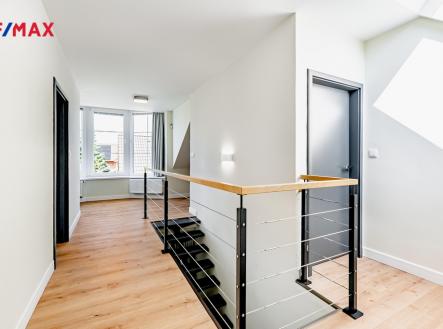 Prodej domu/vily, 284 m²