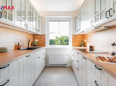 Prodej domu/vily, 284 m²