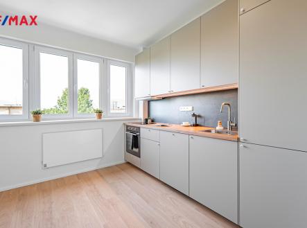 Pronájem bytu, 2+kk, 33 m²