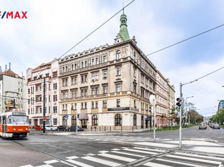 Pronájem obchodní prostor, 286 m²