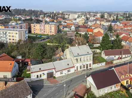 Prodej nájemního domu, 382 m²