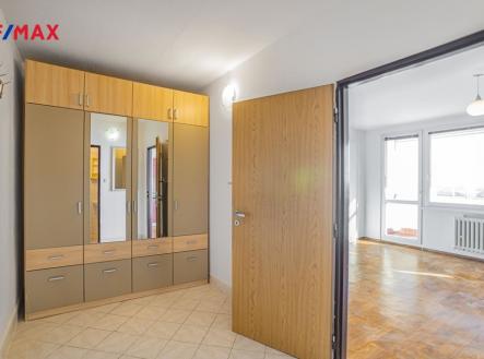 Pronájem bytu, 1+kk, 34 m²
