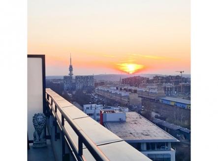 Pronájem bytu, 3+kk, 90 m²