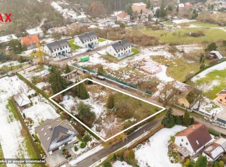 Prodej pozemku pro bydlení, 1 476 m²
