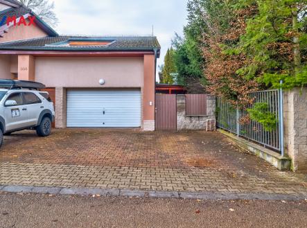 Pronájem bytu, 4+kk, 90 m²