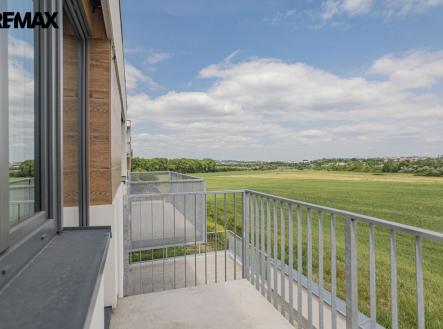 Pronájem bytu, 1+kk, 35 m²