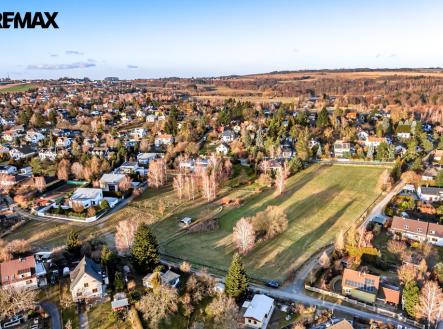 Prodej pozemku pro bydlení, 1 233 m²