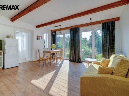 Pronájem bytu, 2+kk, 43 m²