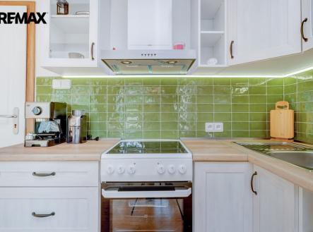 Pronájem bytu, 2+kk, 43 m²