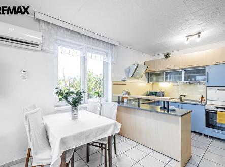 Prodej domu/vily, 300 m²