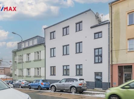 Pronájem bytu, 2+kk, 58 m²