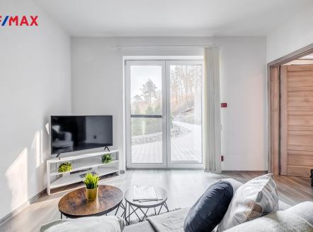 Pronájem bytu, 2+kk, 37 m²
