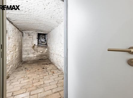 Pronájem skladovací prostor, 6 m²