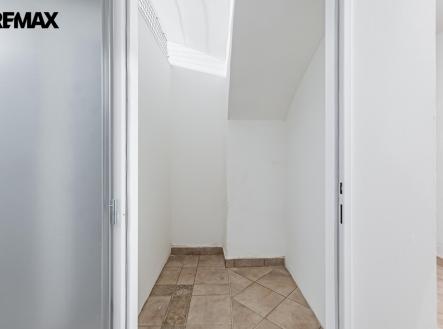 Pronájem skladovací prostor, 3 m²